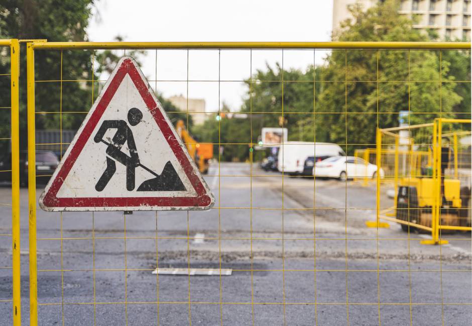 Panneau de chantier rôle